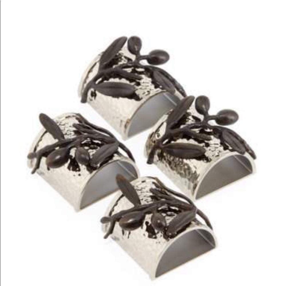 Michael Aram napkin rings